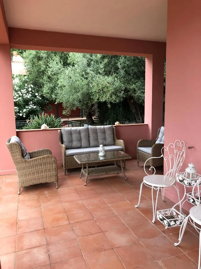 تاورمينا Villa Le Petit Paradis 0*,  إيطاليا