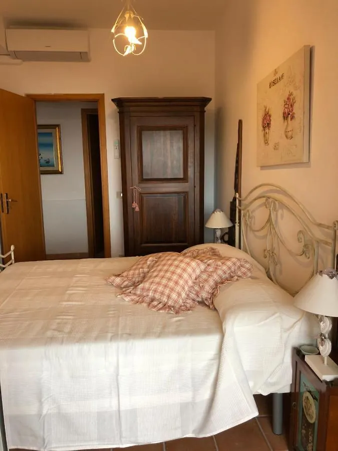 تاورمينا Villa Le Petit Paradis 0*,