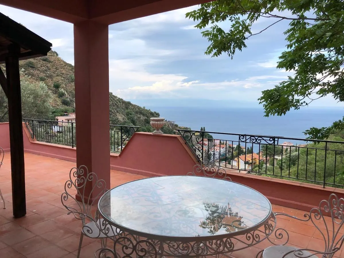 Homestay Villa Le Petit Paradis Taormina